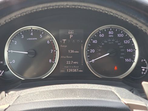 Used 2016 Lexus IS 200t RWD image 22