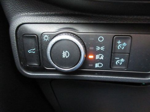 Used 2025 Ford Explorer ST-Line w/ Premium Package image 18