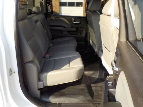 Used 2018 Chevrolet Silverado 2500 W/T w/ WT Convenience Package RWD image 25