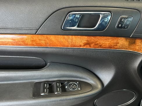 Used 2014 Lincoln MKT AWD w/ Equipment Group 201A image 11