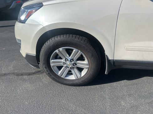 Used 2014 Chevrolet Traverse LT AWD/4WD image 15