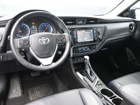 Used 2017 Toyota Corolla XSE image 24