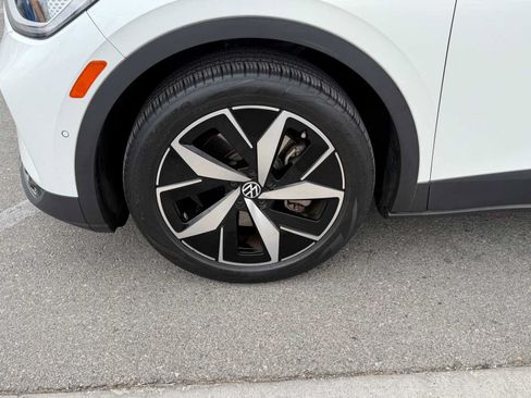 Used 2023 Volkswagen ID.4 S RWD image 35