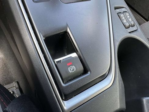 Certified 2024 Subaru Impreza 2.0i Sport AWD/4WD image 21