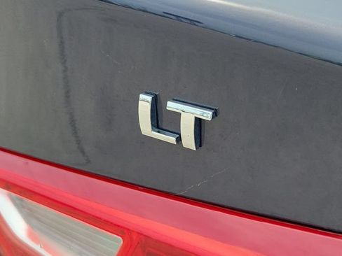 Used 2025 Chevrolet Malibu LT FWD image 8