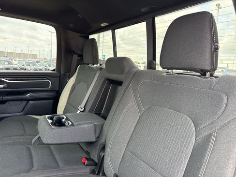 Used 2020 RAM 1500 Big Horn AWD/4WD image 34