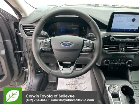Used 2023 Ford Escape Active AWD/4WD image 21
