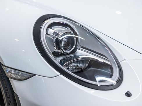 Used 2018 Porsche 911 GT3 w/ Sport Chrono Package image 7