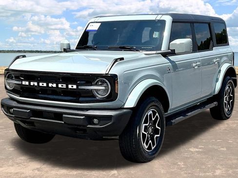Certified 2024 Ford Bronco Outer Banks AWD/4WD image 4