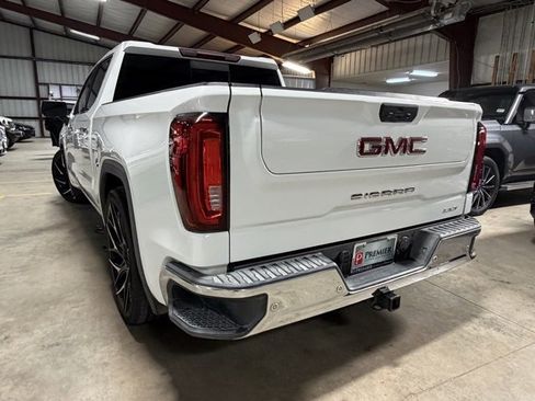 Used 2020 GMC Sierra 1500 SLT image 8