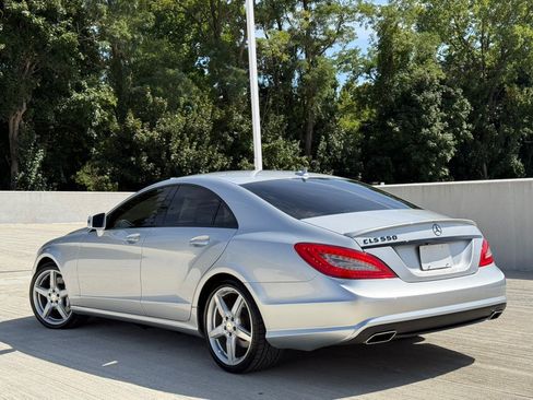 Used 2014 Mercedes-Benz CLS 550 w/ Premium 1 Package image 3