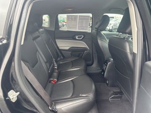 Used 2022 Jeep Compass Limited image 20