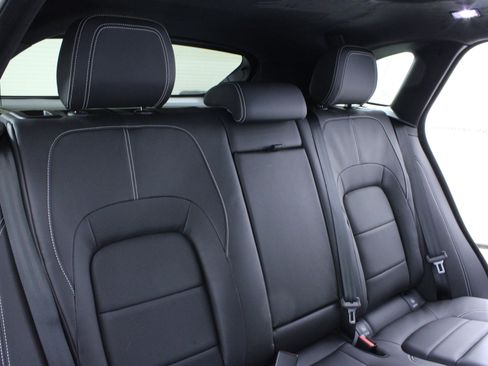 New 2026 Jaguar F-PACE R-Dynamic S image 12