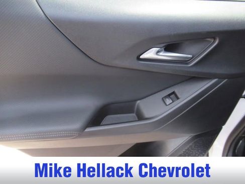 Used 2025 Chevrolet Equinox LT image 21