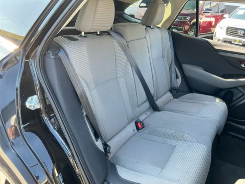 Used 2023 Subaru Outback Premium AWD/4WD image 19