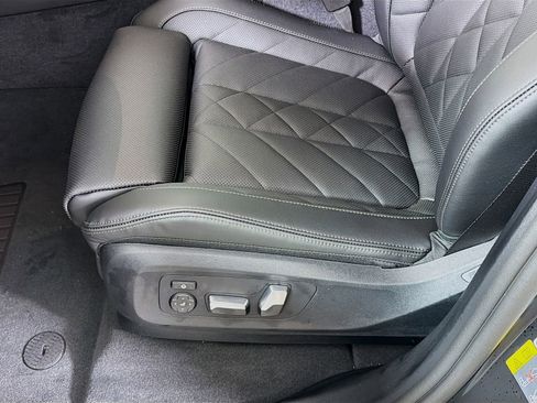 New 2026 BMW X5 xDrive50e w/ M Sport Package image 22