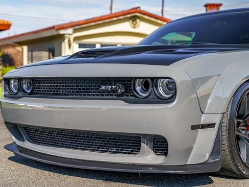 Used 2018 Dodge Challenger SRT Hellcat image 58