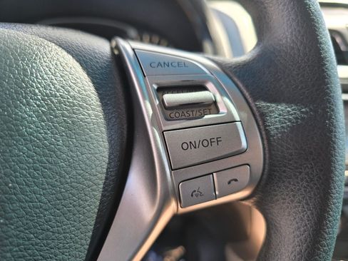 Used 2015 Nissan Altima 2.5 S w/ Power Driver Seat Package FWD image 6