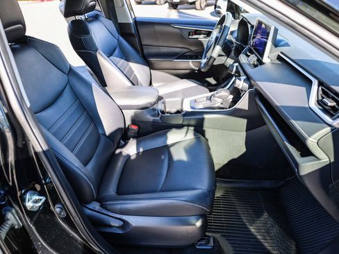 Certified 2023 Toyota RAV4 XLE Premium image 8