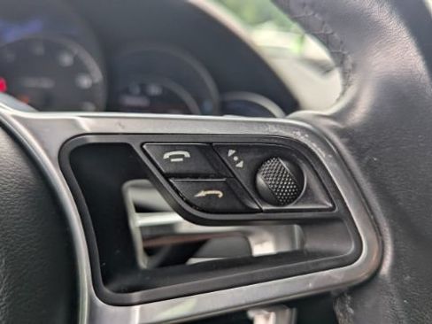 Used 2018 Porsche Cayenne AWD/4WD image 26