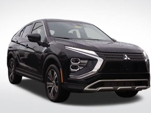 Used 2024 Mitsubishi Eclipse Cross SE image 1