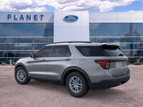 New 2026 Ford Explorer Active RWD image 5