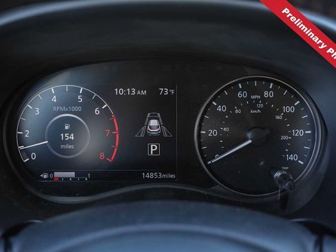 Used 2023 Nissan Kicks SR w/ SR Premium Package FWD image 17