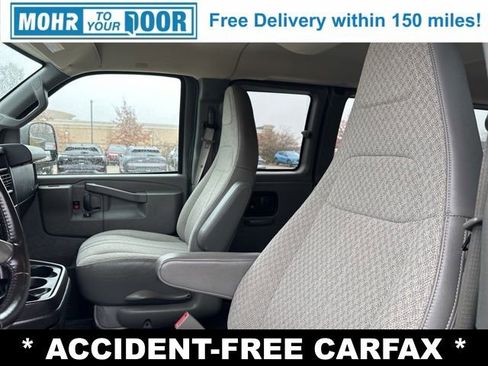 Used 2017 Chevrolet Express 3500 LT w/ LT Preferred Equipment Group image 12