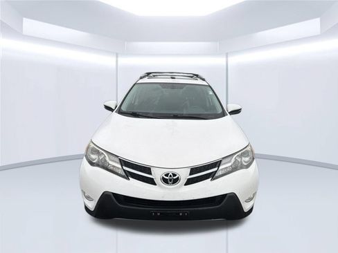Used 2013 Toyota RAV4 XLE FWD image 5