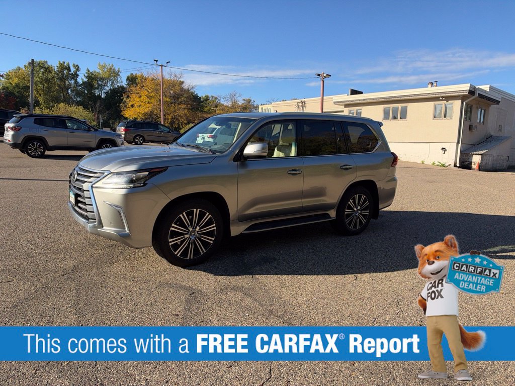 Used 2018 Lexus LX 570 4WD w/ Luxury Package image 2