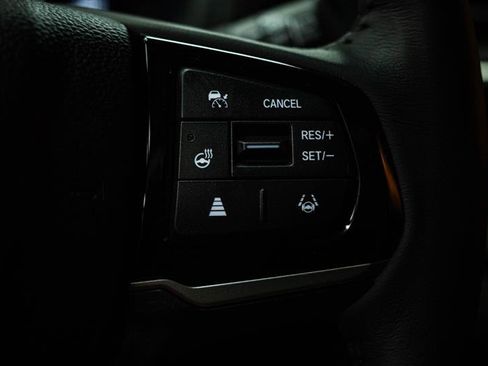 Used 2026 Honda Odyssey Elite image 21