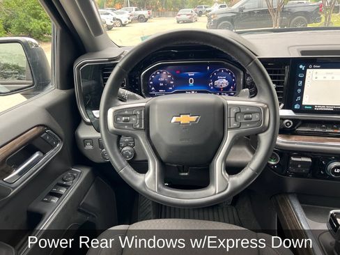 Used 2024 Chevrolet Silverado 1500 LT RWD image 14