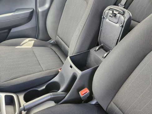 New 2026 Hyundai Venue SE image 25