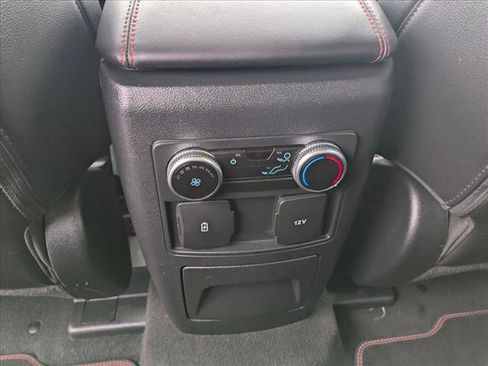 Certified 2022 Ford Explorer ST-Line image 18