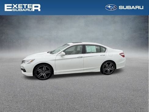 Used 2016 Honda Accord Touring image 1