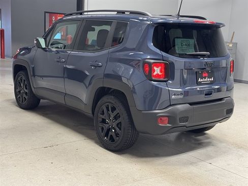 Used 2023 Jeep Renegade Altitude w/ Convenience Group I AWD/4WD image 6