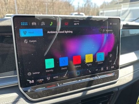 New 2026 Volkswagen Tiguan SE AWD/4WD image 18