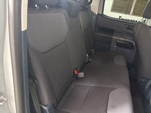 Used 2024 Ford Maverick XL image 28