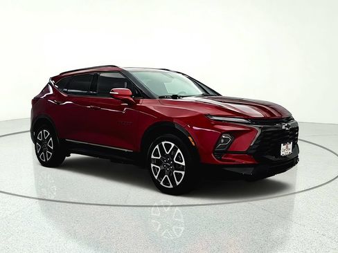 Used 2023 Chevrolet Blazer RS AWD/4WD image 9