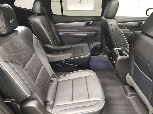 New 2026 Buick Enclave Sport Touring w/ Power Package image 12