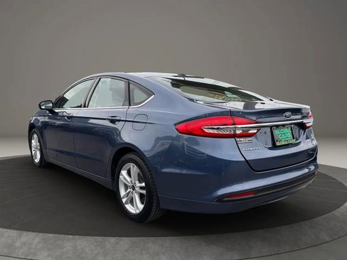 Used 2018 Ford Fusion SE image 7