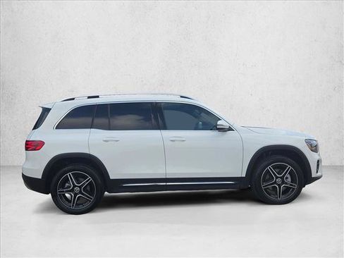 Certified 2026 Mercedes-Benz GLB 250 image 4