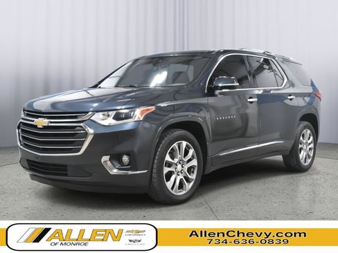Used 2019 Chevrolet Traverse Premier w/ LPO, Floor Liner Package AWD/4WD image 1