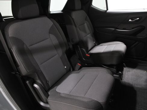 Certified 2023 Chevrolet Traverse LT image 19