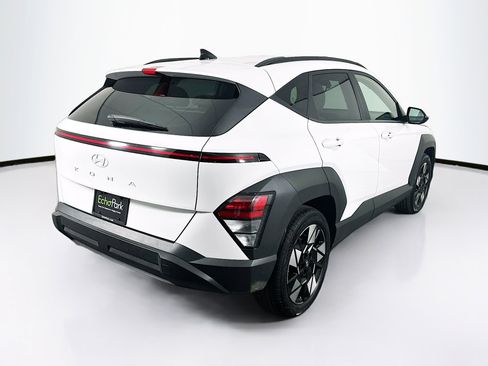 Used 2025 Hyundai Kona SEL FWD image 9