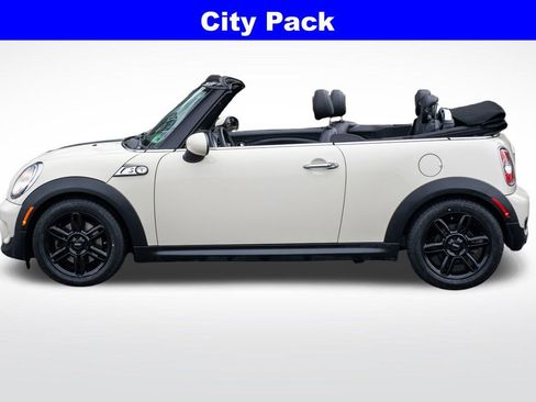 Used 2014 MINI Cooper S image 4