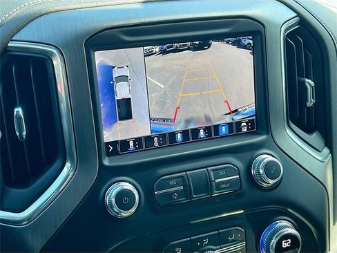 Used 2021 GMC Sierra 3500 Denali w/ Denali Black Diamond Edition image 19