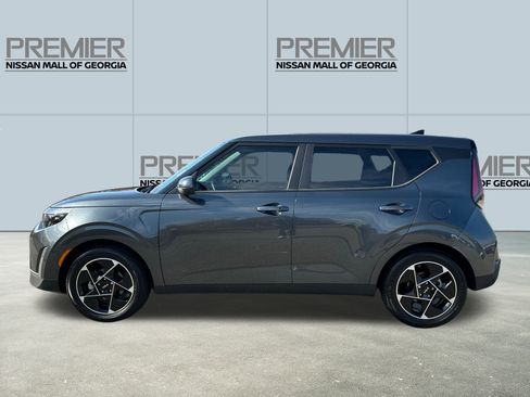 Used 2024 Kia Soul EX image 8