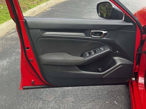 Used 2024 Honda Civic Sport image 16