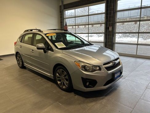 Used 2013 Subaru Impreza 2.0i Sport Premium image 13